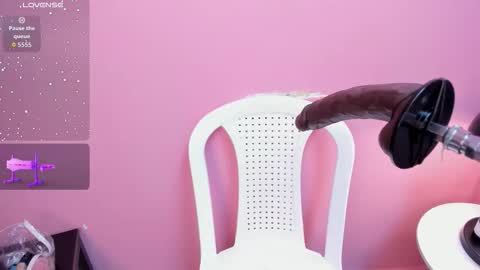 Megan  online show from 11.06.25