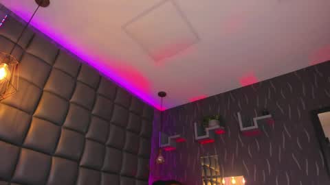 Megan online show from 04.10.26