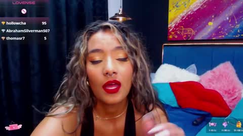 Snapshot of meganadriels96 chatting on 12.28.24 M E G A N online show from 12.28.24