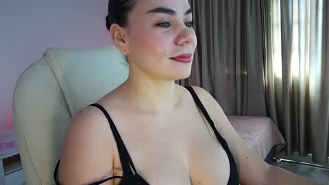 Megan M online show from 02.05.26