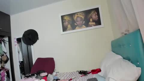 megan        online show from 10.29.25