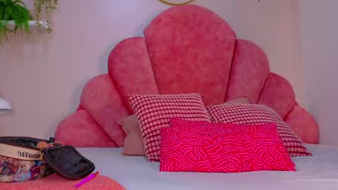 MEGAN online show from 04.27.26