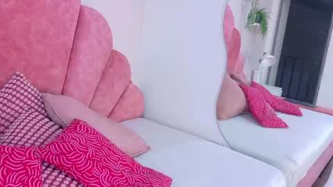 Snapshot of meganlovee__ chatting on 05.28.26 MEGAN online show from 05.28.26
