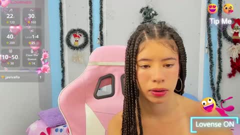 Snapshot of meganqueen2 chatting on 12.12.24 Megan Queen online show from 12.12.24