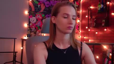 megan online show from 04.22.26