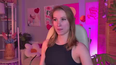 Snapshot of meganrodgers chatting on 06.19.26 megan online show from 06.19.26