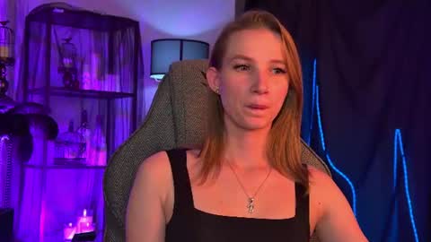Snapshot of meganrodgers chatting on 07.14.26 megan online show from 07.14.26