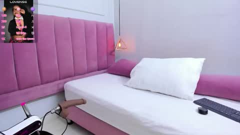 Megan  online show from 02.06.26