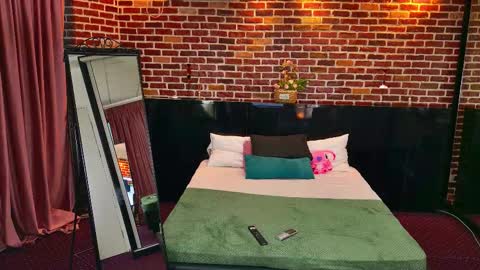 Megansin69 online show from 12.22.25