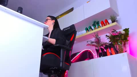 Megan online show from 02.19.26