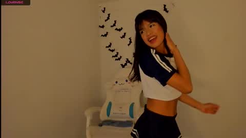 Megan online show from 09.30.25