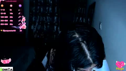 Snapshot of meganxue18 chatting on 09.13.25 Megan Xue online show from 09.13.25