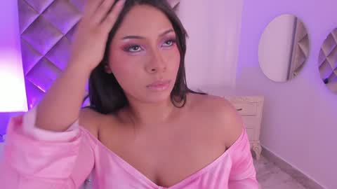 M E G A R A online show from 01.19.25