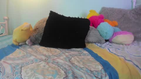 Meggan online show from 02.05.25