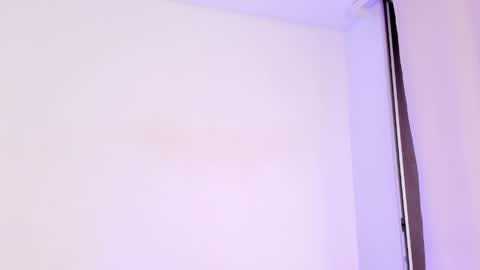 meghanallen_ online show from 04.16.26