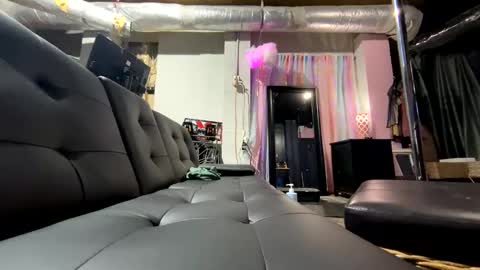 Snapshot of meghanhanx chatting on 12.16.24 meghan online show from 12.16.24