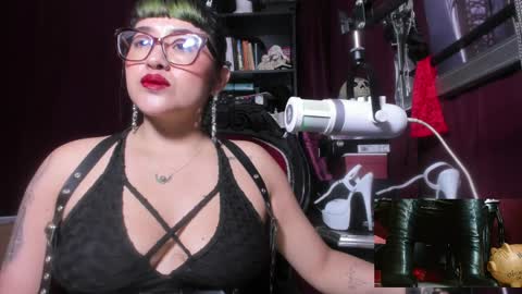 Goddess Sara online show from 03.27.26