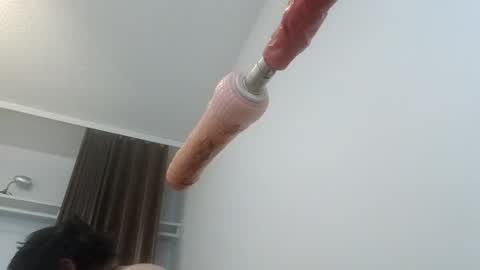 Snapshot of meheriuk68 chatting on 10.31.25 meheriuk68 online show from 10.31.25