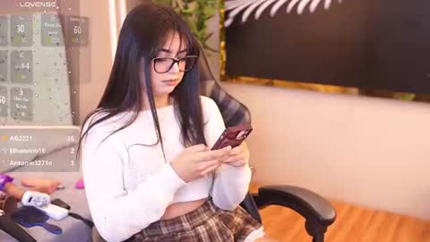Snapshot of mekari_doll chatting on 07.16.26 Mekari . online show from 07.16.26