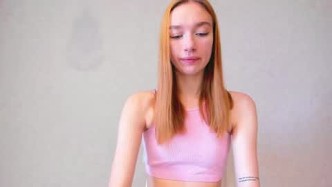 Snapshot of mel__lisa chatting on 06.19.26 mel__lisa online show from 06.19.26