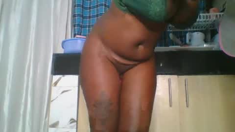 pretty online show from 02.11.25