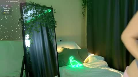 Mel online show from 03.20.26