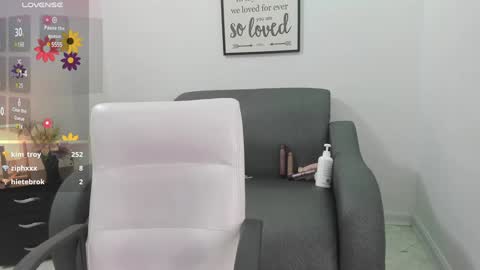 melan_owen online show from 01.29.25