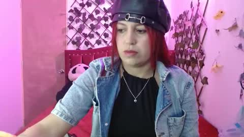 melani_cute01 online show from 11.11.25