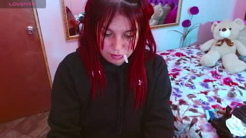 Snapshot of melani_cute01 chatting on 07.24.26 melani_cute01 online show from 07.24.26