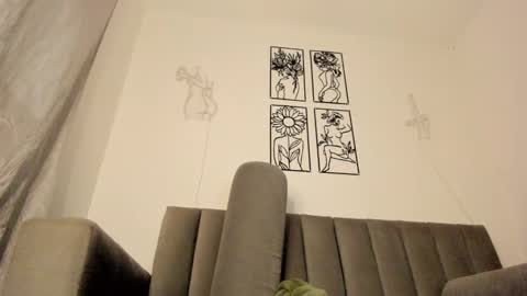 melani greyy online show from 12.12.24