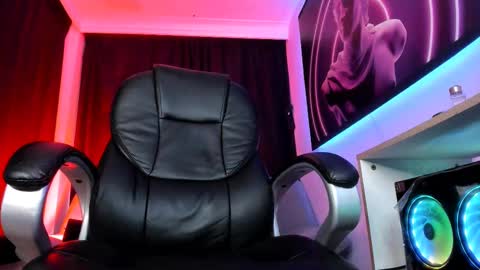 melani greyy online show from 02.15.25