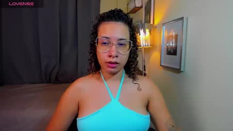 Snapshot of melaniacosta chatting on 05.21.26 melani online show from 05.21.26