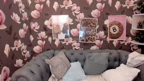 Melanie online show from 07.02.26