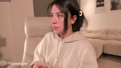 Snapshot of melanie_owo chatting on 07.14.26 Melanie online show from 07.14.26