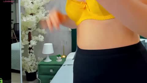 Melanie online show from 11.18.25