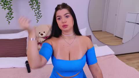 Melanie online show from 09.12.25