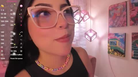 Snapshot of melaniegrayx chatting on 10.15.25 melaniegrayx online show from 10.15.25