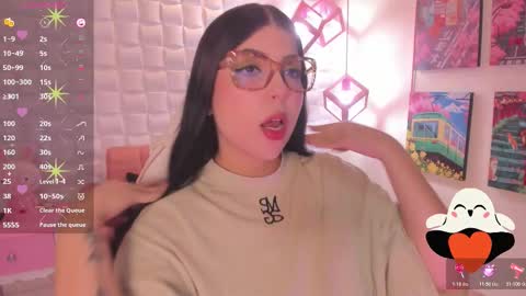 Snapshot of melaniegrayx chatting on 10.27.25 melaniegrayx online show from 10.27.25