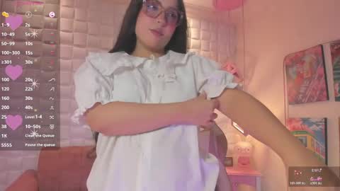 Snapshot of melaniegrayx chatting on 05.21.26 melaniegrayx online show from 05.21.26