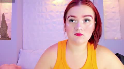 Snapshot of melanieklaus chatting on 11.20.25 Melanie online show from 11.20.25