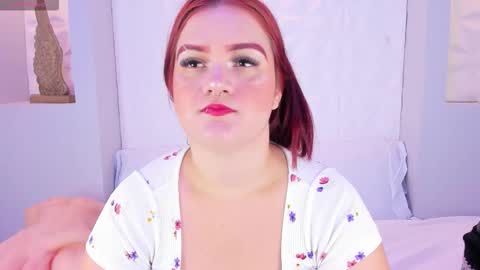 Snapshot of melanieklaus chatting on 12.02.25 Melanie online show from 12.02.25