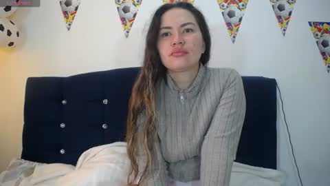 Snapshot of melanieparker20 chatting on 07.17.26 Melanie Parker online show from 07.17.26