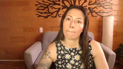 Snapshot of melanny_69 chatting on 05.26.26 Melanny online show from 05.26.26