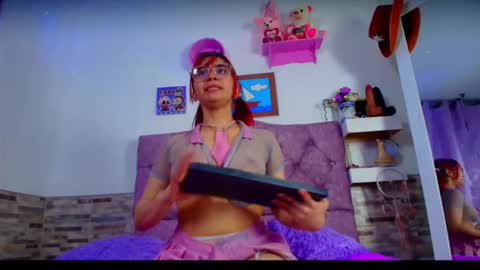 Melanny taylor online show from 11.10.25