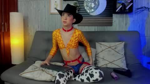 Melany online show from 10.30.25