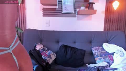 Melany online show from 11.13.25