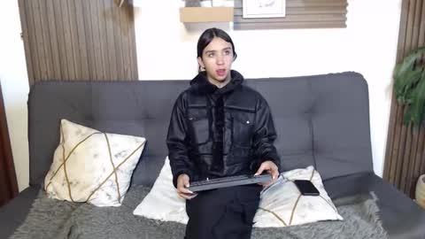 Melany online show from 02.24.26