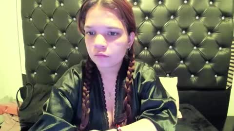 Snapshot of melanyanal_ chatting on 11.10.25 MelanyAnal online show from 11.10.25