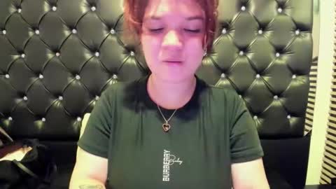 Snapshot of melanyanal_ chatting on 11.25.25 MelanyAnal online show from 11.25.25