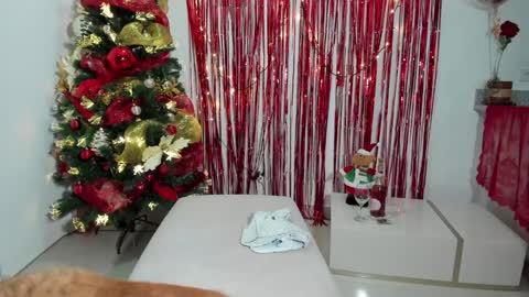 Melany online show from 12.24.24